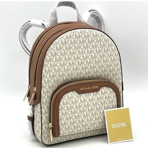 Michael Kors Jaycee Medium Zip Packet
Backpack Vanilla/Brown main image 8